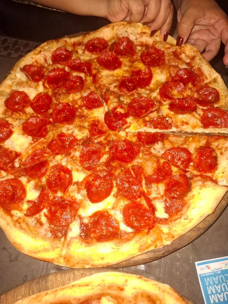 Pizzería Mamma Mía (Los Robles)