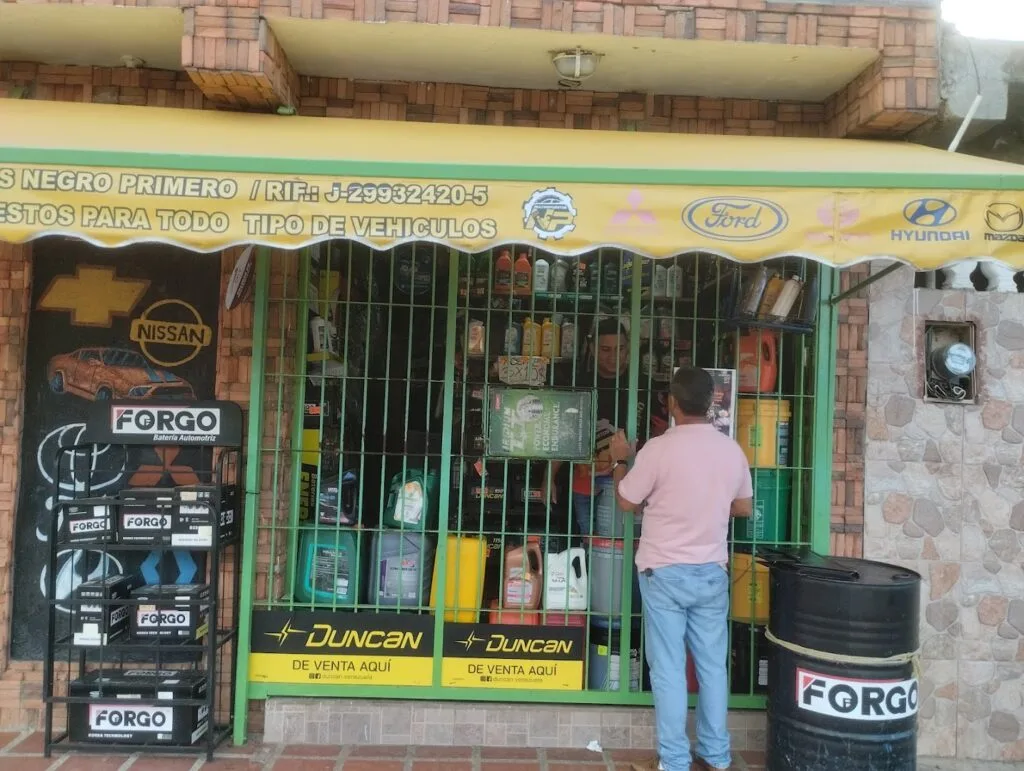 Multirepuestos Negro Primero