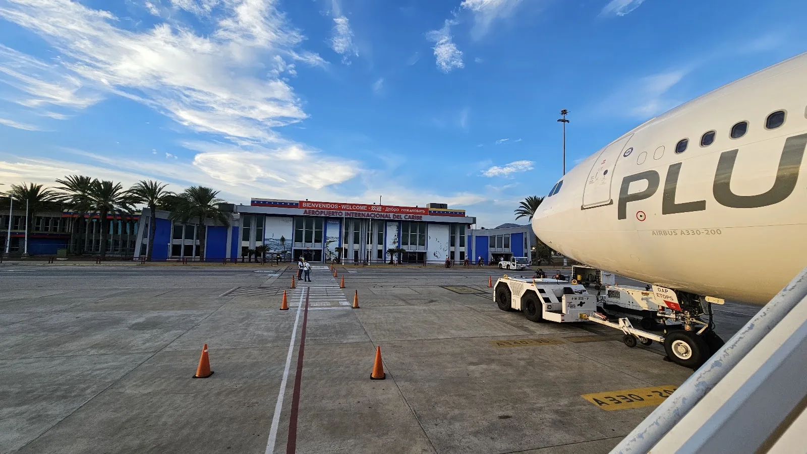 Aeropuerto Internacional del Caribe Santiago Mariño - Foto 2 | Guía Margarita