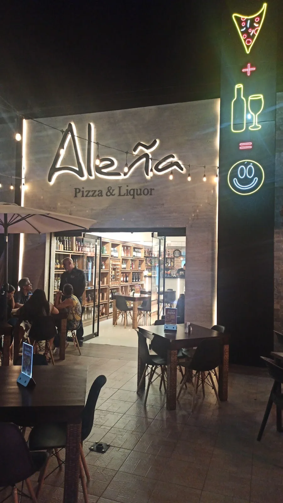 Aleña Pizza & Liquor