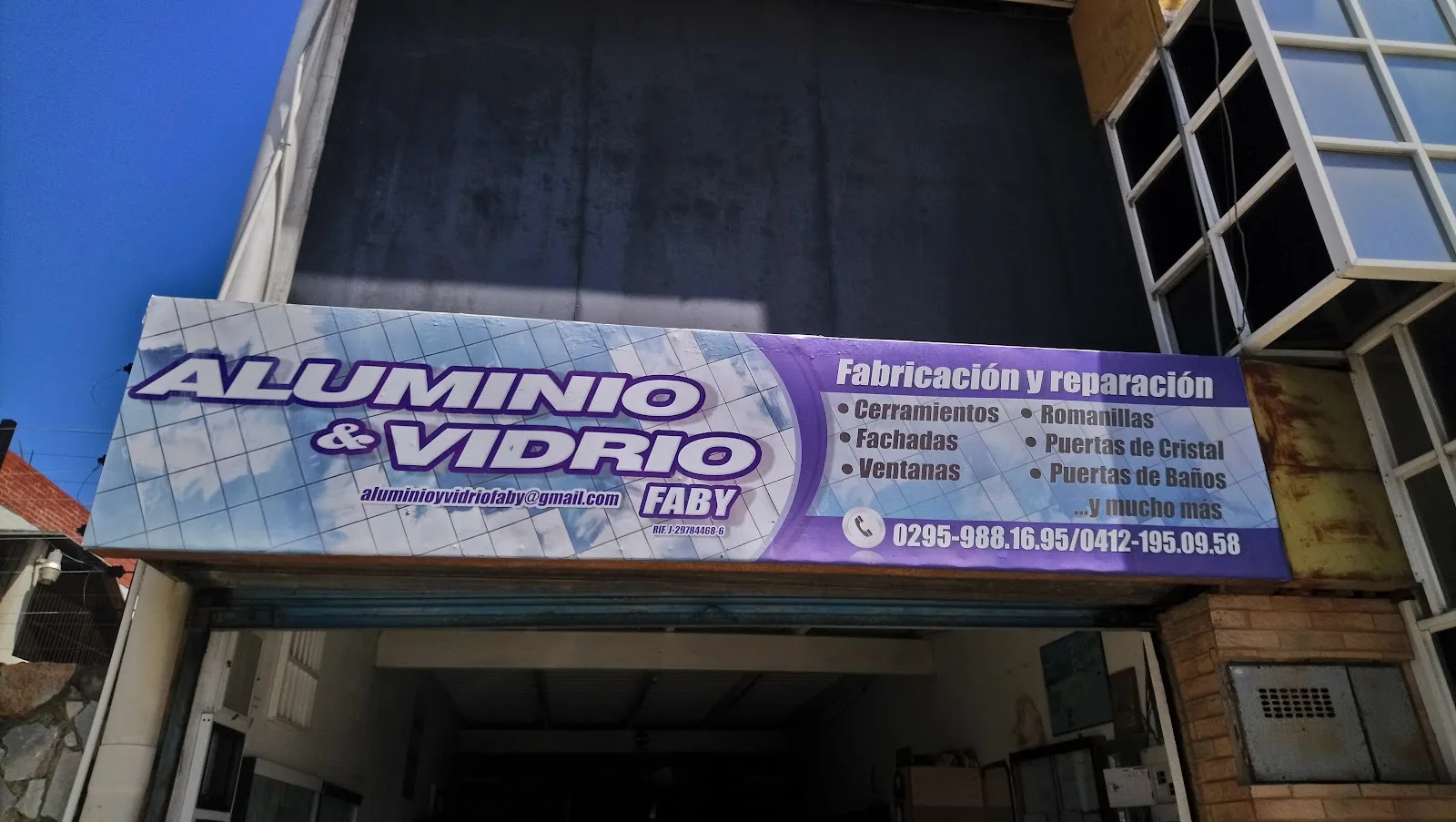 Aluminio y Vidrio Faby