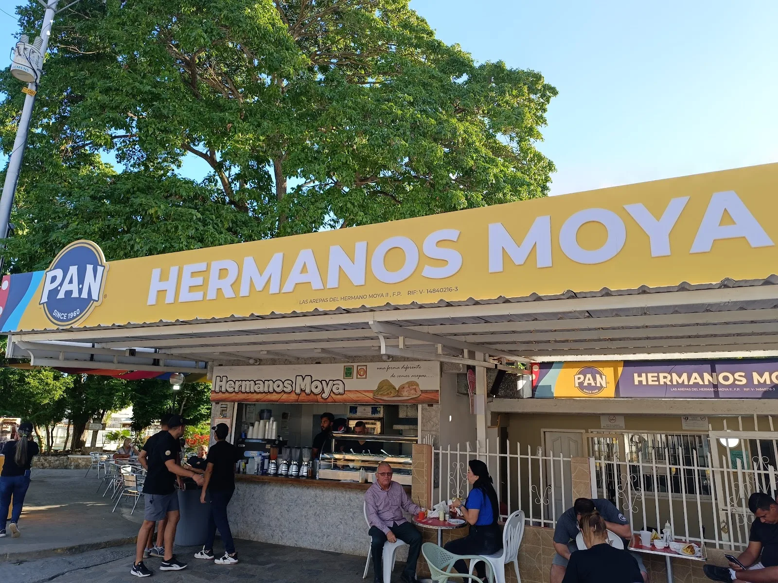 Arepas Hermanos Moya - Foto 2 | Guía Margarita
