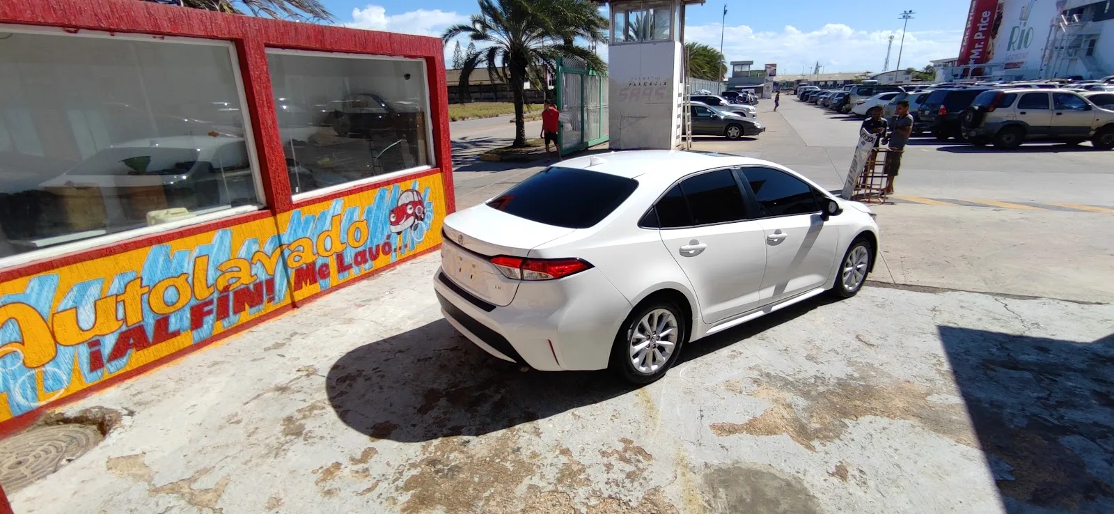 Autolavado al Fin Me Lavo C.A. - Foto 2 | Guía Margarita