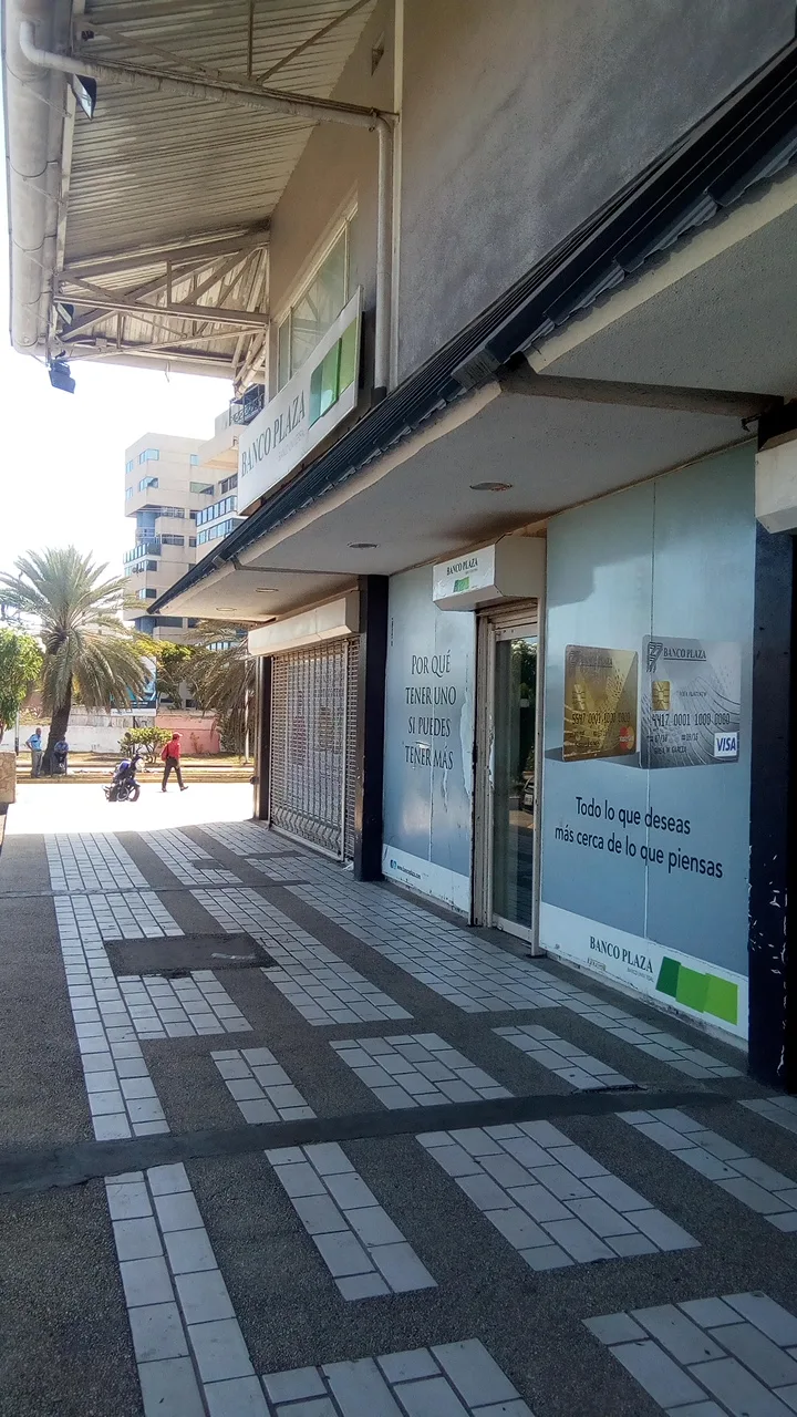 Banco Plaza (Costa Azul)