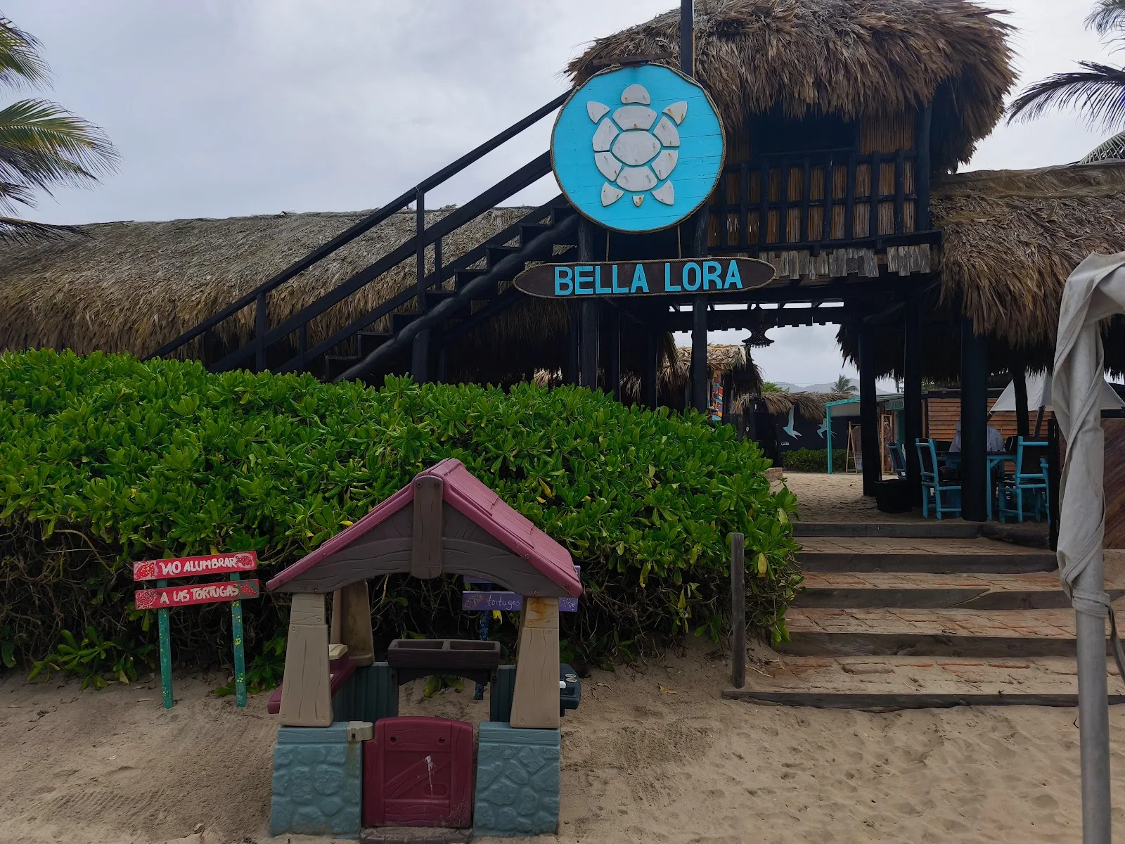 Bella Lora