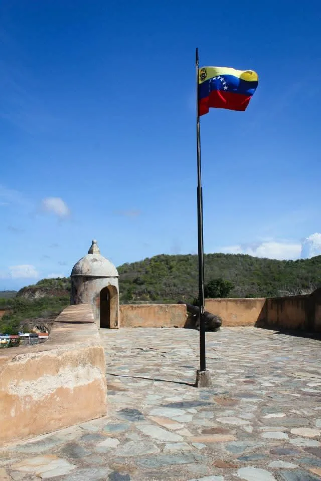 Castillo de Santa Rosa de la Eminencia - Foto 3 | Guía Margarita