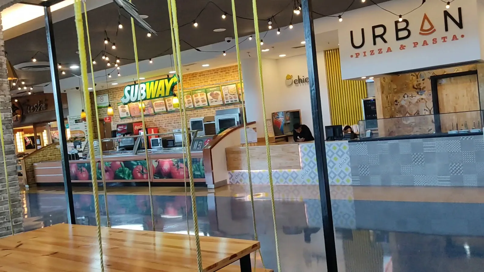 Centro Comercial La Vela - Foto 2 | Guía Margarita