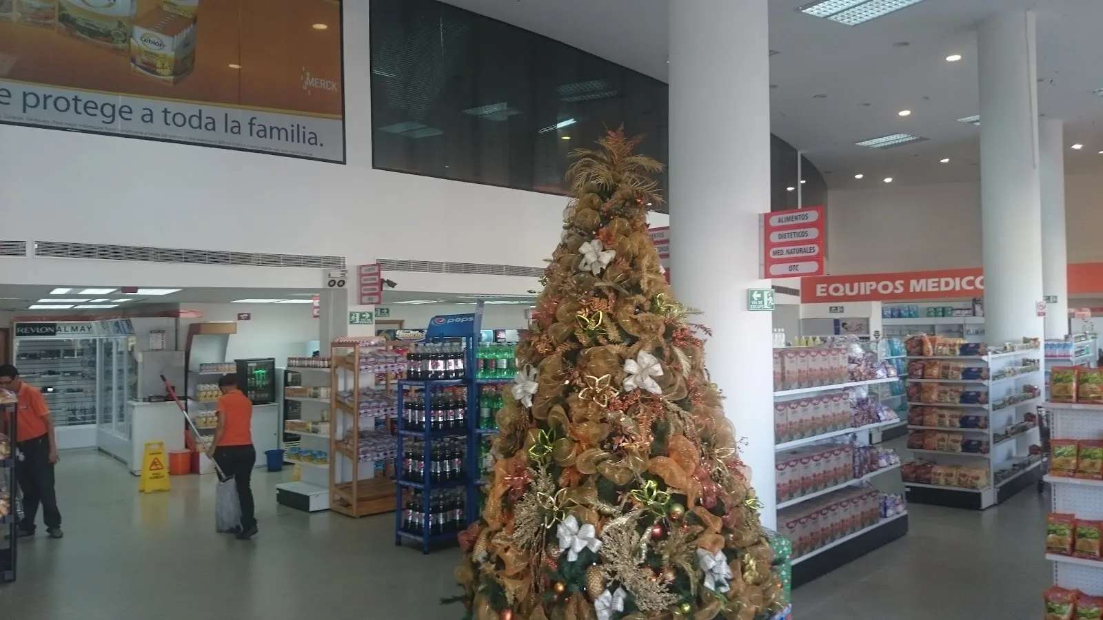 Centro Comercial Provemed - Foto 3 | Guía Margarita
