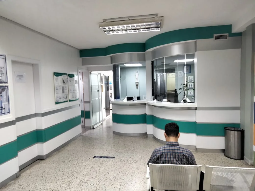 Centro Médico Dr. Hernández Cisneros / Laboratorio Dr. Hernández Cisneros - Foto 4 | Guía Margarita