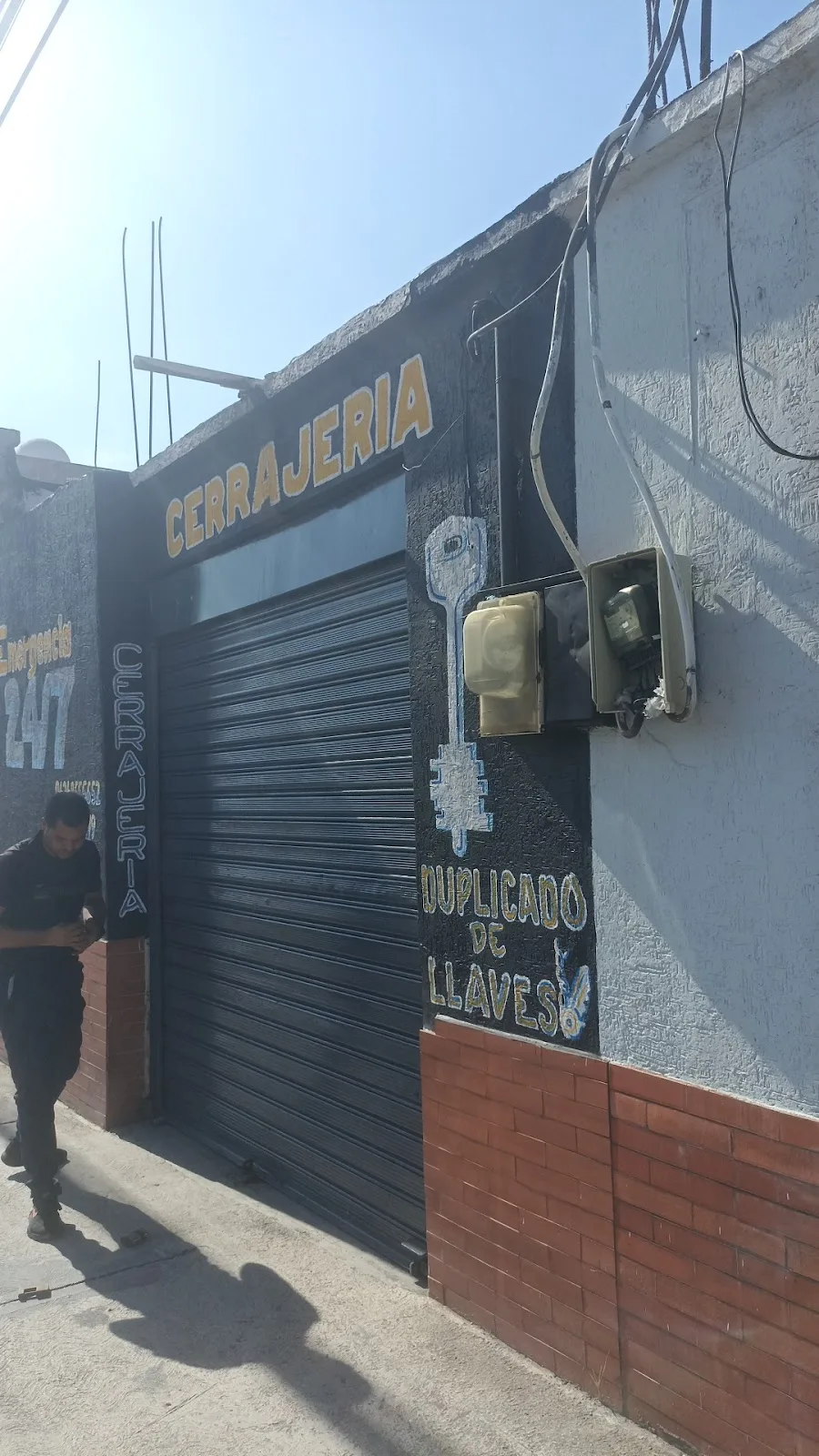 Cerrajería Lara, F.P.
