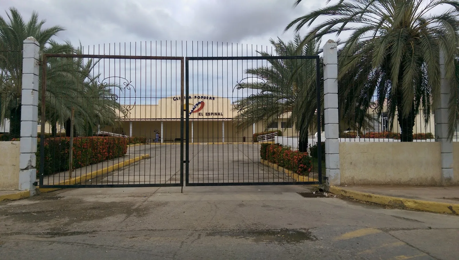Clínica Popular El Espinal - Foto 2 | Guía Margarita