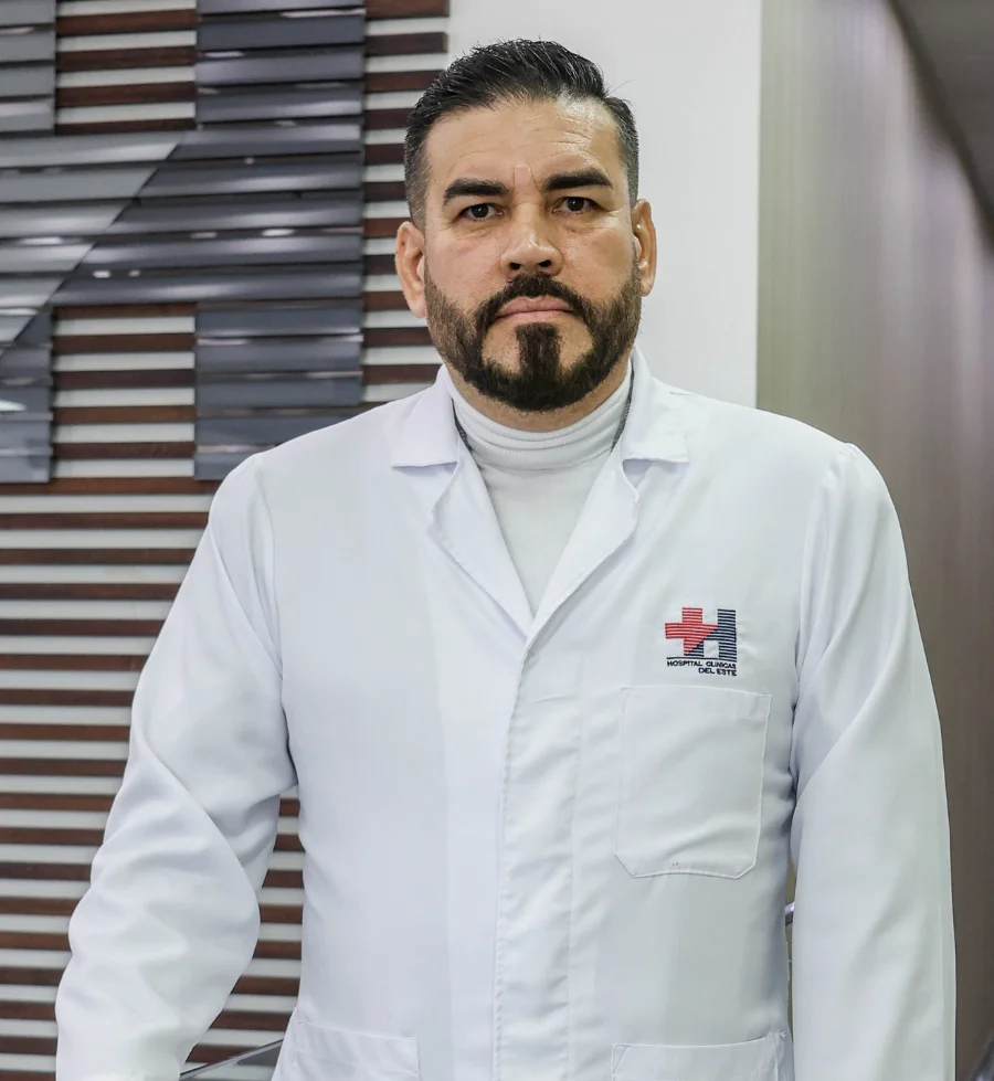Dr. Bonifacio Enrique Marin Marin (Gastroenterología)