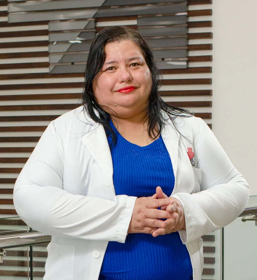 Dr. Milirangel José Fernández Bravo (Pediatría y Puericultura)