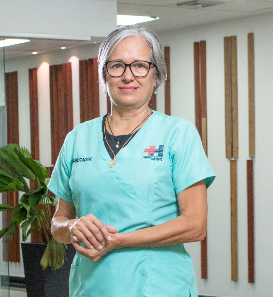 Dr. Nieves Del Valle Jiménez de García (Fisiatría y Rehabilitación)