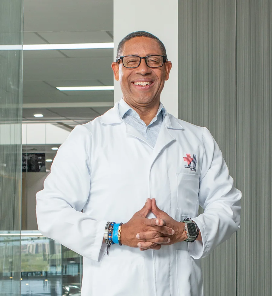 Dr. Rafael Arcia (Traumatología y Ortopedia Infantil)