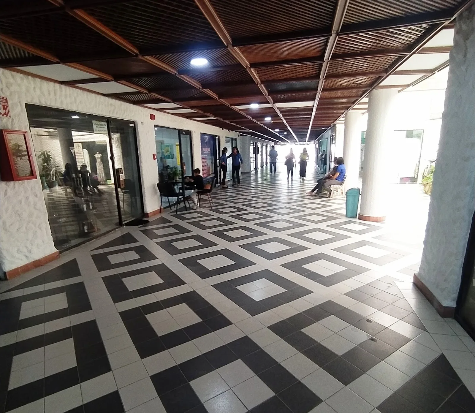 Dr. Scholl Costa Azul Fernando M. Simanca F.P.
