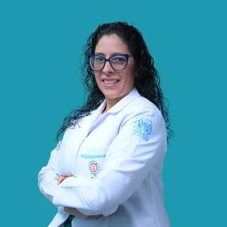 Dra. Alba Salas (Endocrinología)