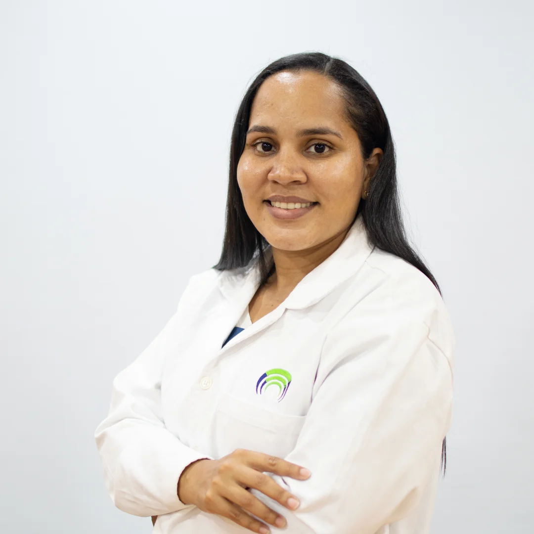 Dra. Daniela Sánchez (Internista)
