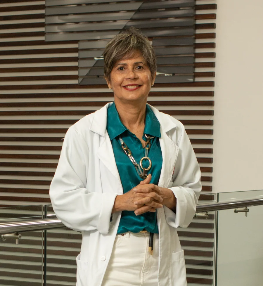Dra. Luisa Magdalena Narváez Noriega (Hematología)