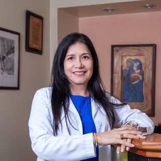 Dra. Maribeny Patiño (Ginecología y Obstetricia)