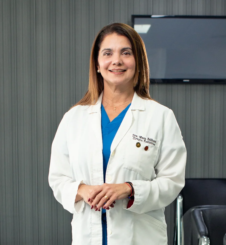 Dra. Musa Mercedes Eekhout Silva (Cirugía Pediátrica)