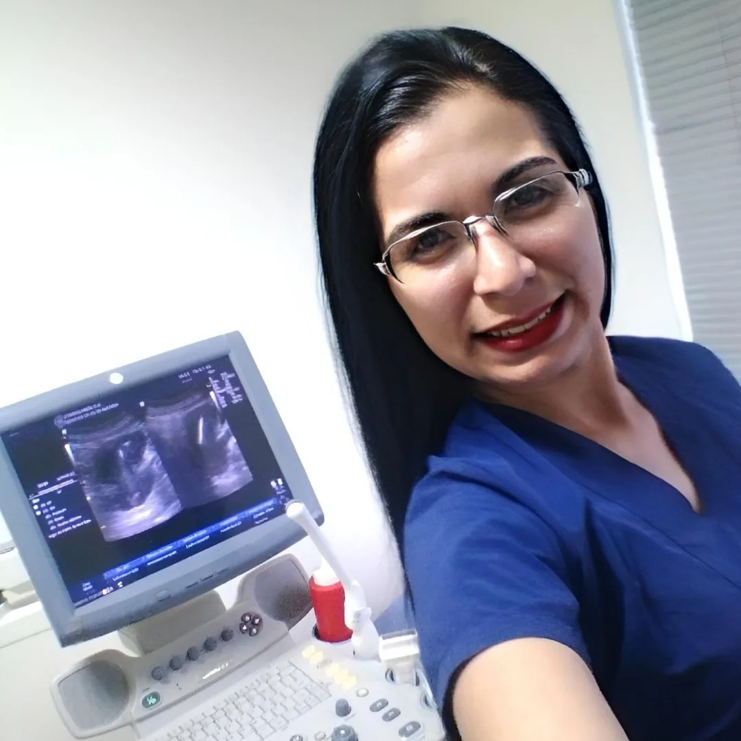Dra. Naydeling Villarroel Ginecología & Obstetricia