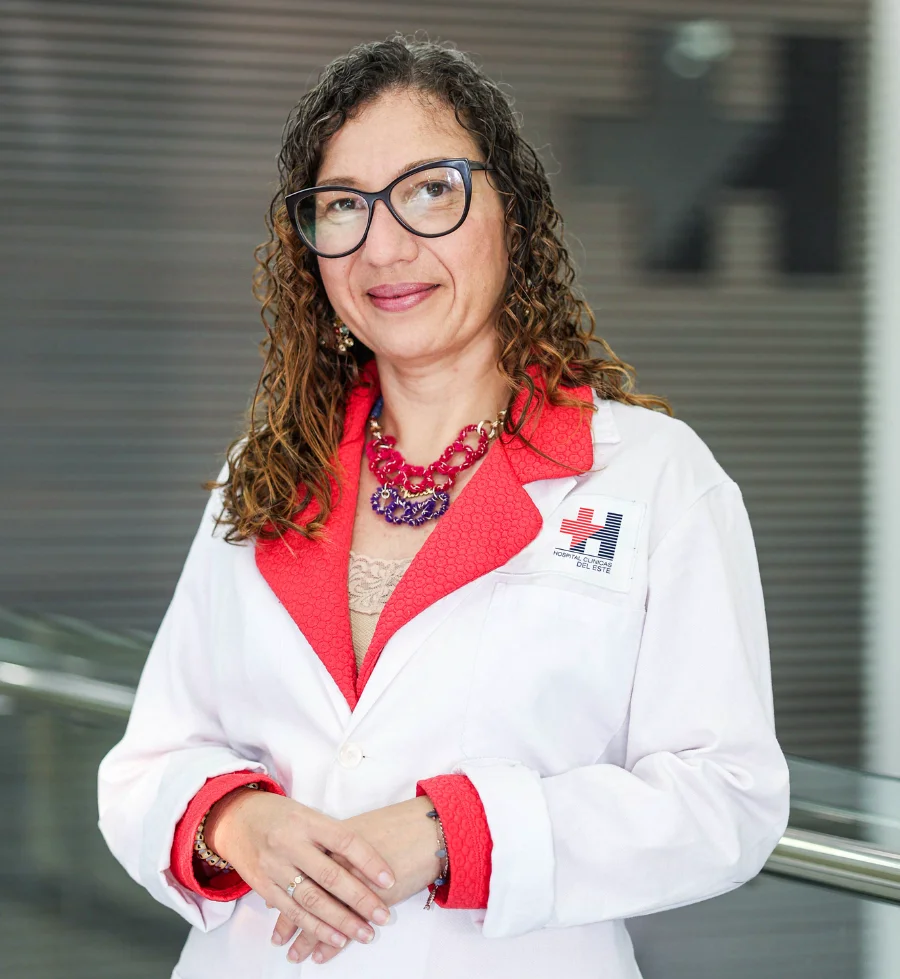 Dra. Vanessa Yélamo (Ginecología y Obstetricia)
