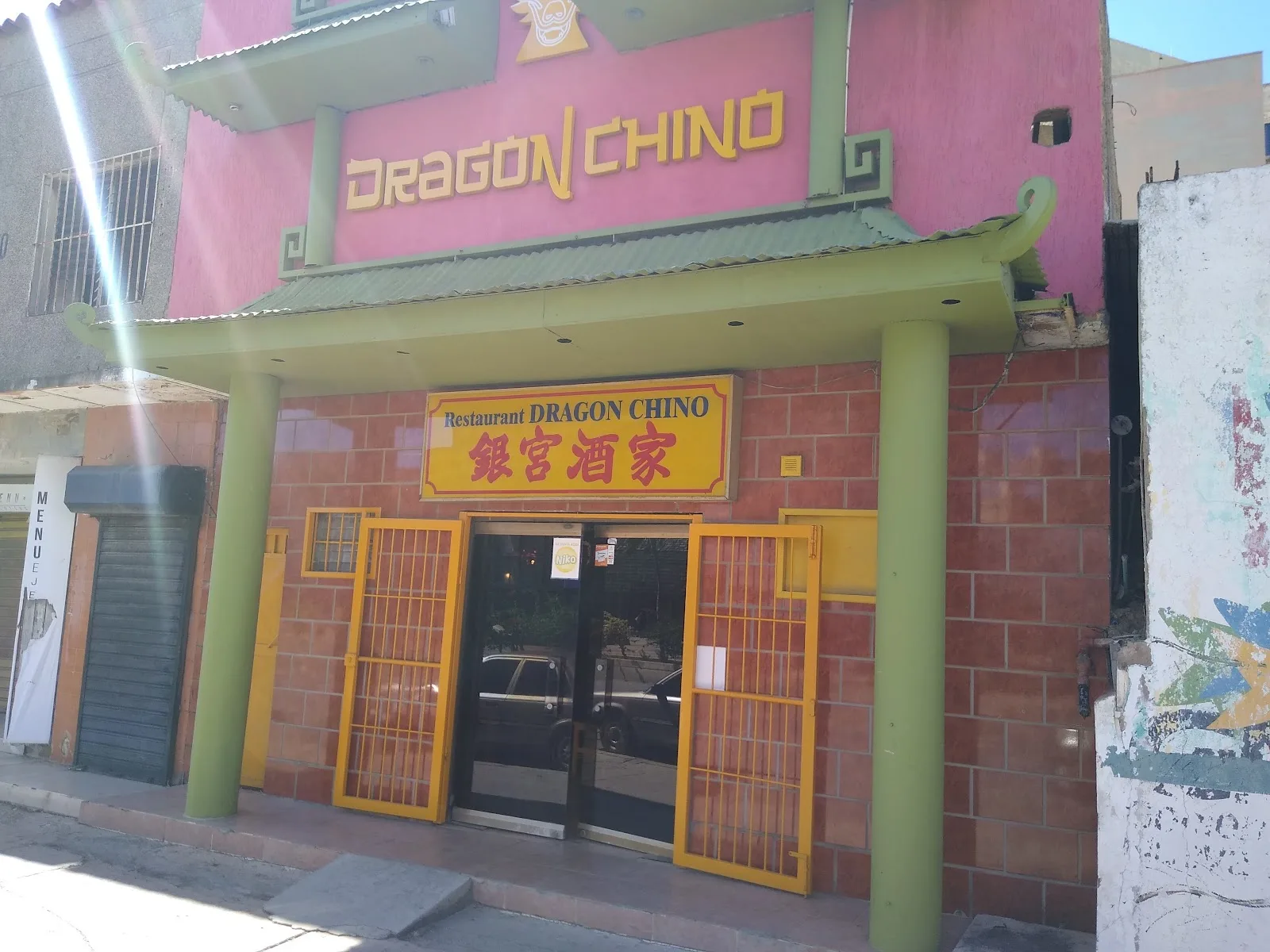 Dragón Chino Café