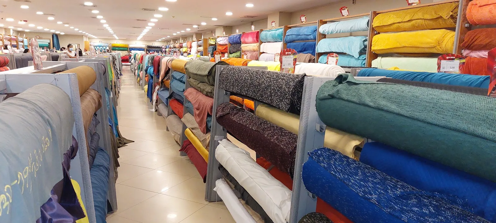 El Castillo Tu Centro Textil - Foto 2 | Guía Margarita