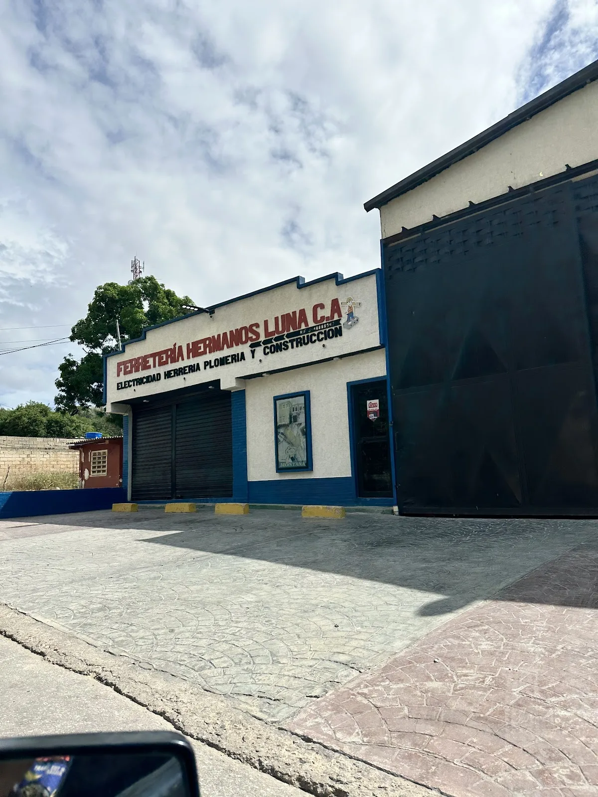 Ferretería Hermanos Luna