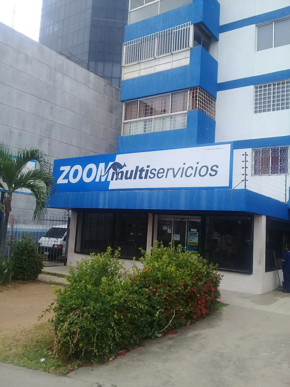 ZOOM Envíos (Avenida 4 de Mayo) - Foto 3 | Guía Margarita