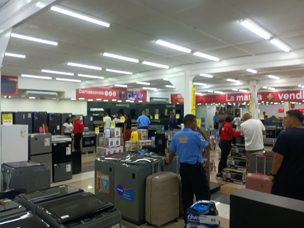 Tiendas Damasco+ - Foto 2 | Guía Margarita