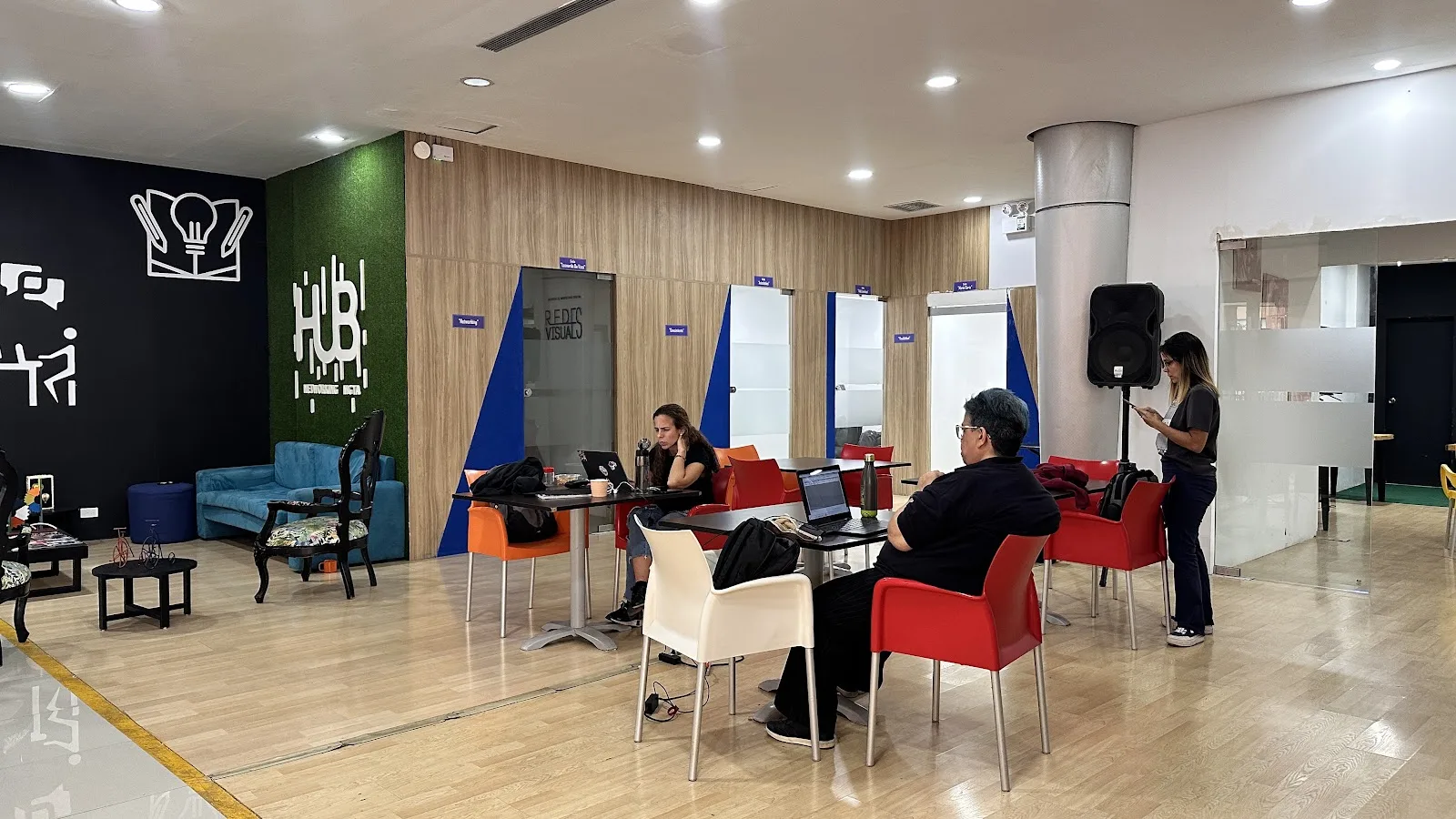 HUB Networking (Rattan Plaza)