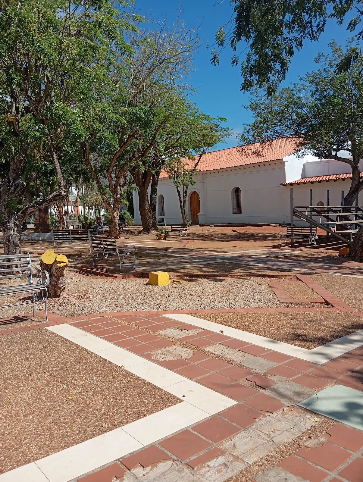 Iglesia Parroquial San José de Paraguachí - Foto 4 | Guía Margarita