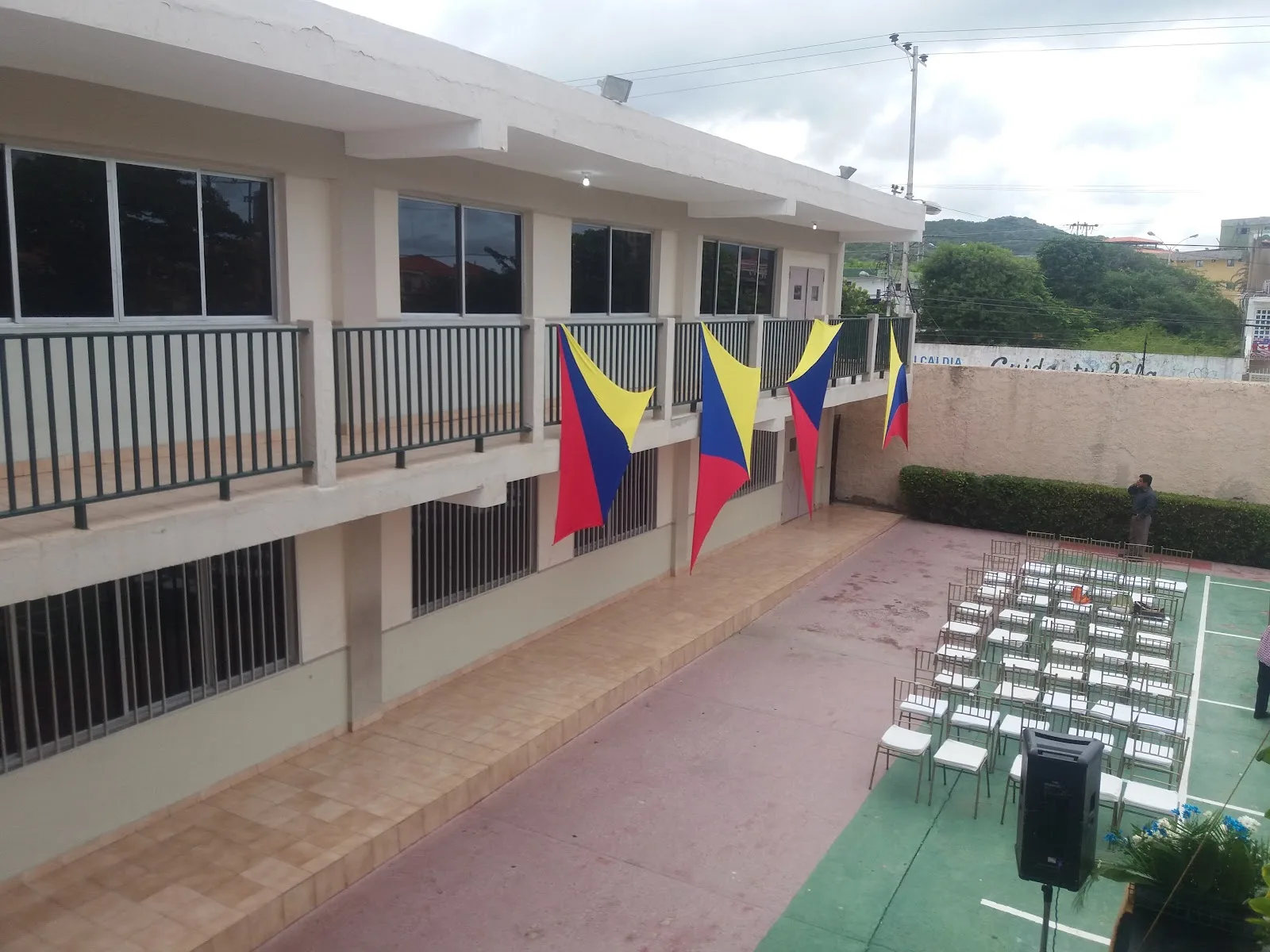 Instituto Educacional Arcoíris