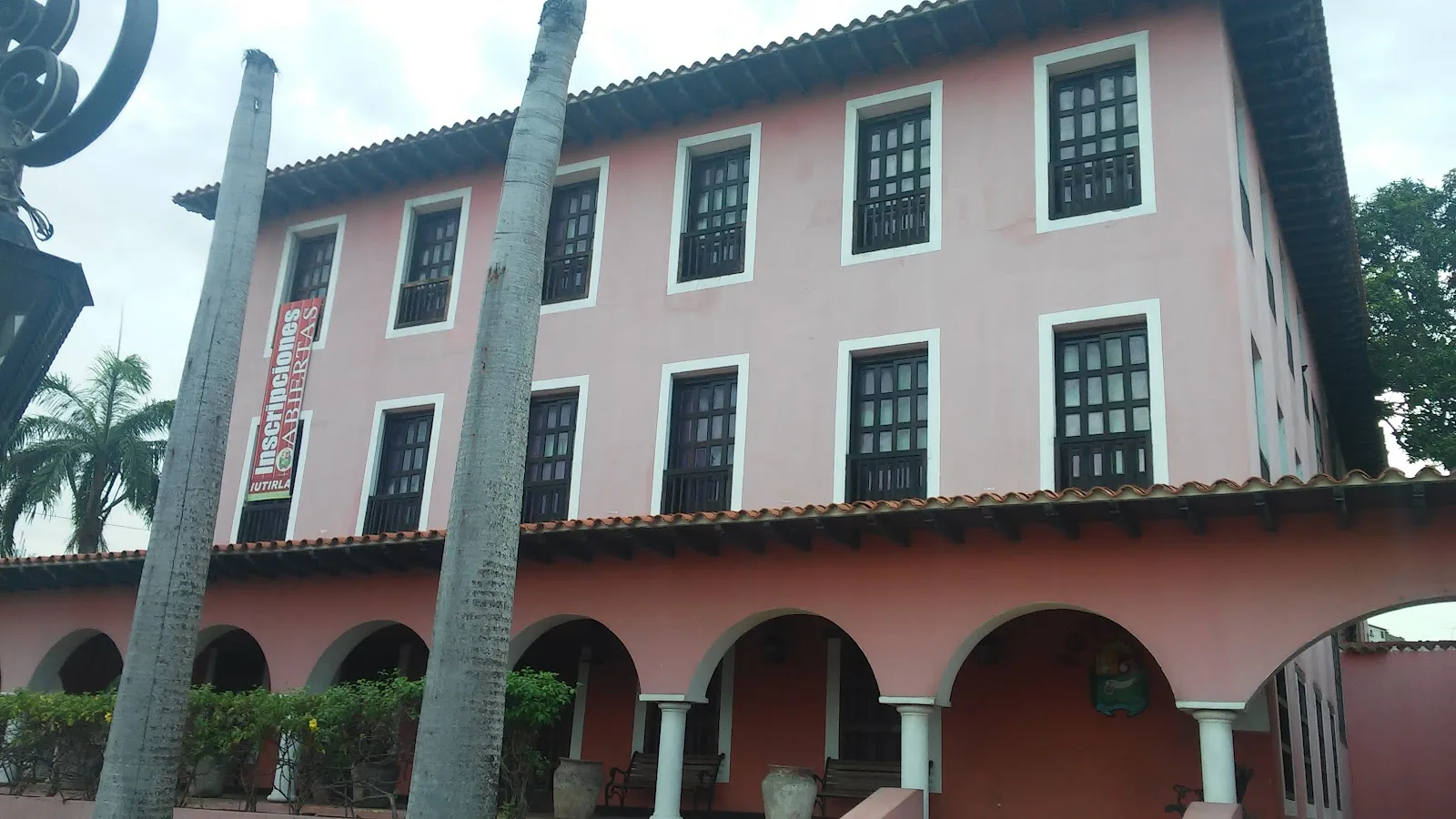 IUTIRLA (Sede San Francisco) - Foto 2 | Guía Margarita