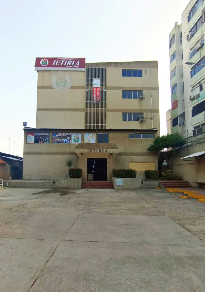 IUTIRLA (Sede Administrativa)