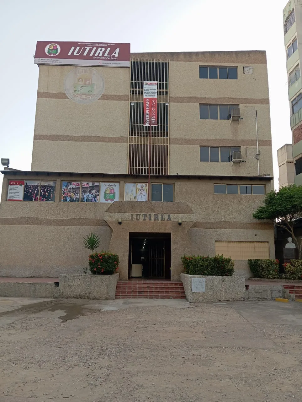 IUTIRLA (Sede Administrativa) - Foto 2 | Guía Margarita