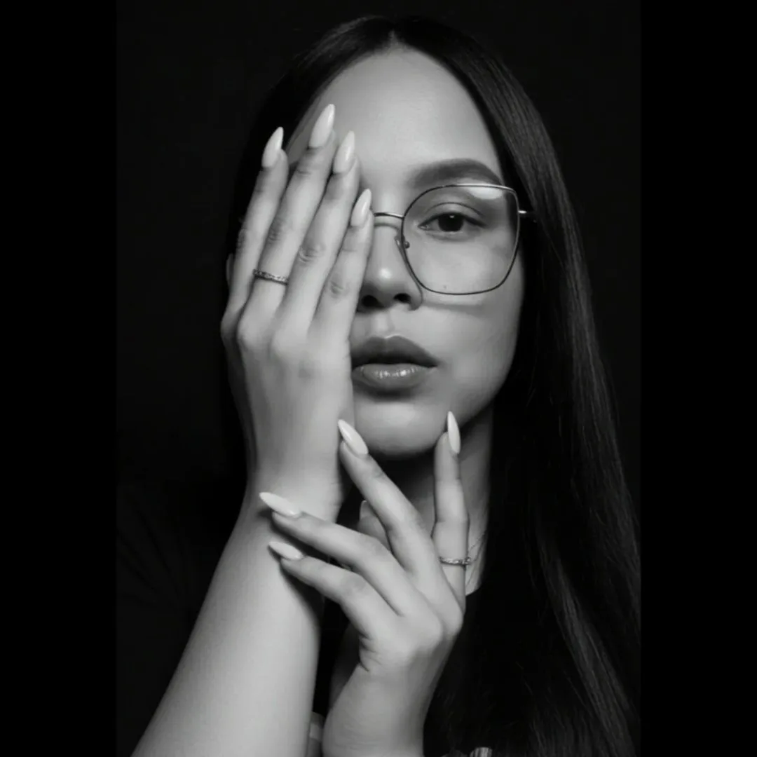 Jesmi Nails