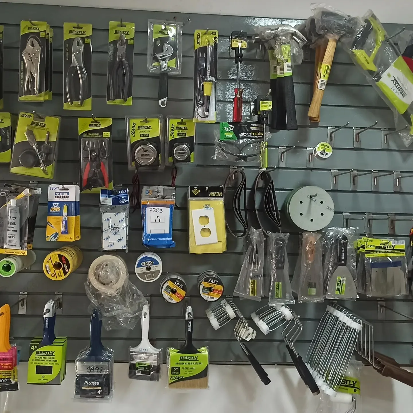 La Tienda del Pintor Pampatar C.A. - Foto 3 | Guía Margarita
