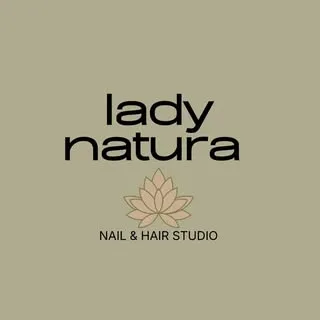 Lady Natura