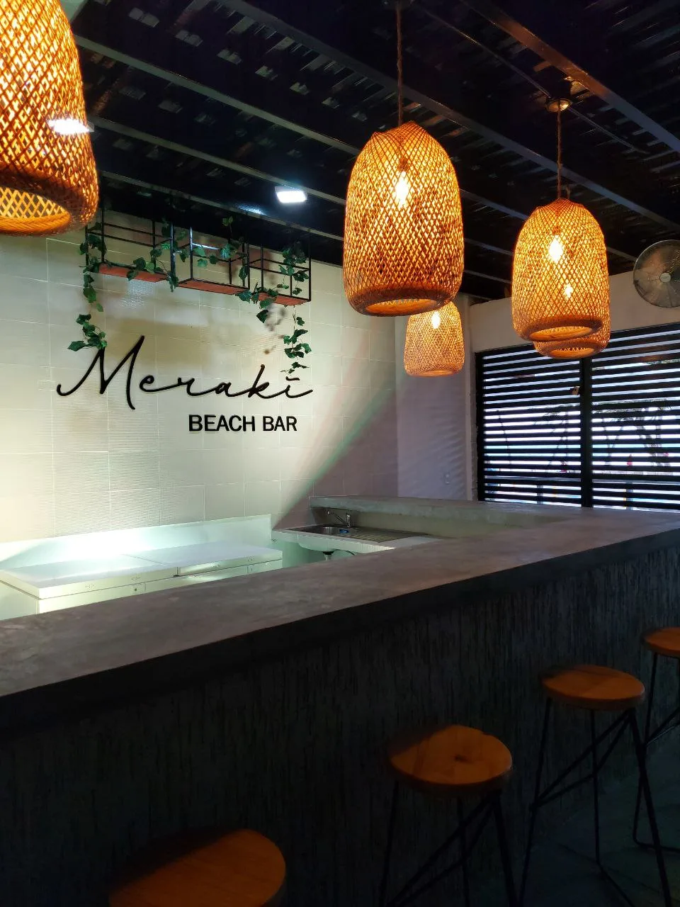 Meraki Beach Bar