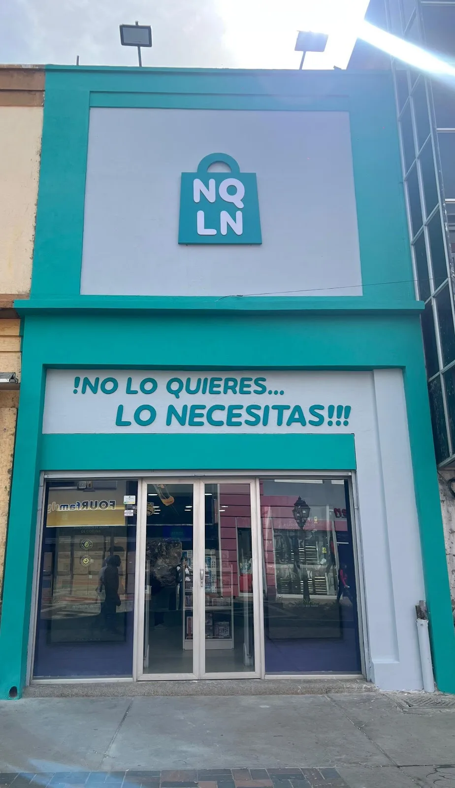 NQLN Store (Centro de Porlamar)