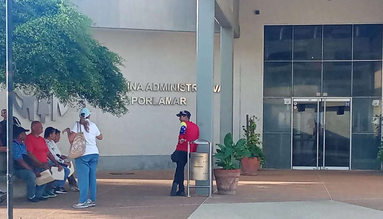 Oficina Administrativa del IVSS en Porlamar