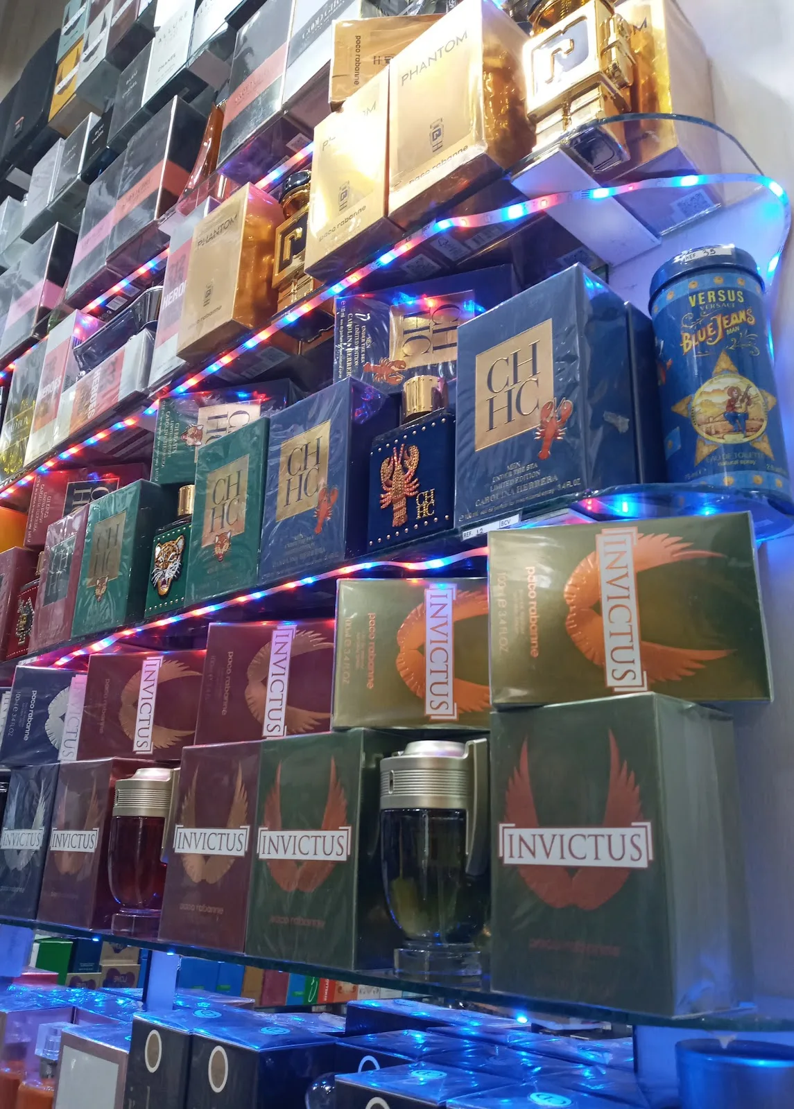 Perfumería Disneylandia C.A.