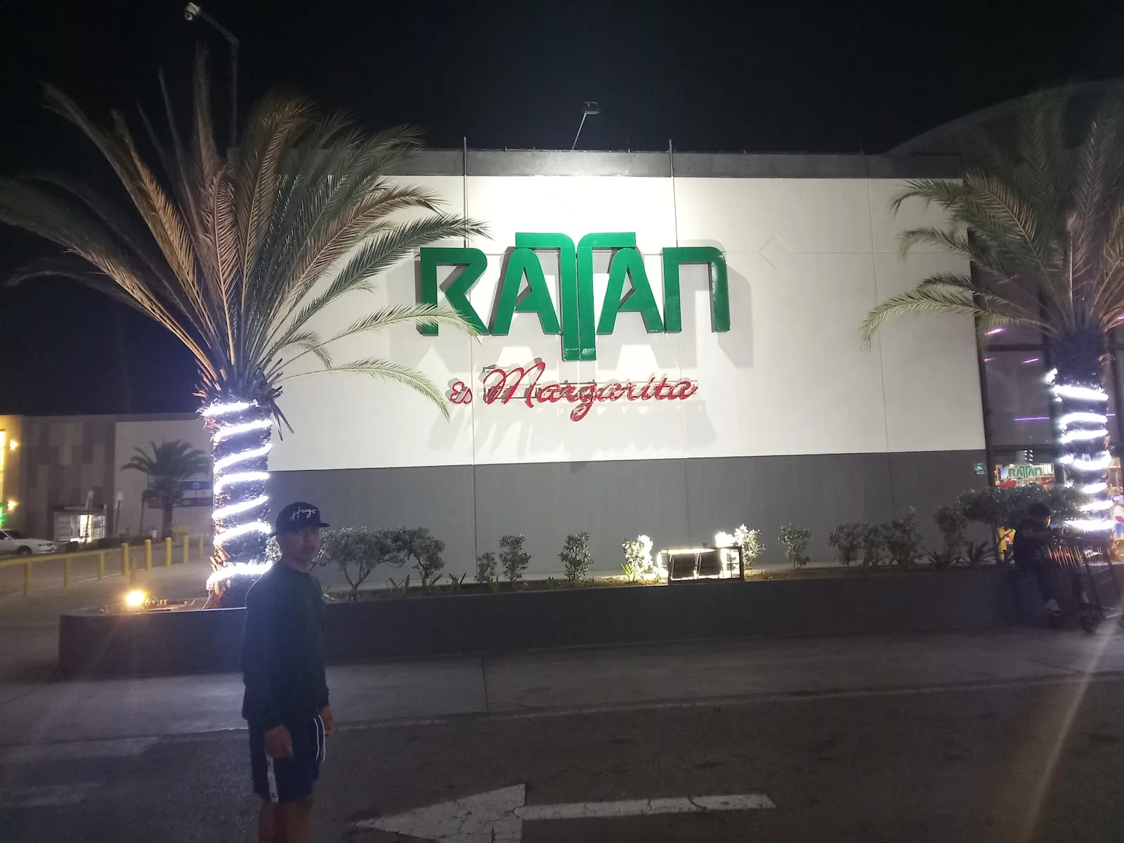 Centro Comercial Rattan Plaza
