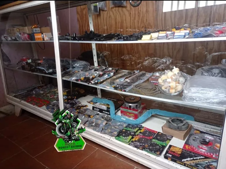Repuestos y Accesorios para Motos K.V.
