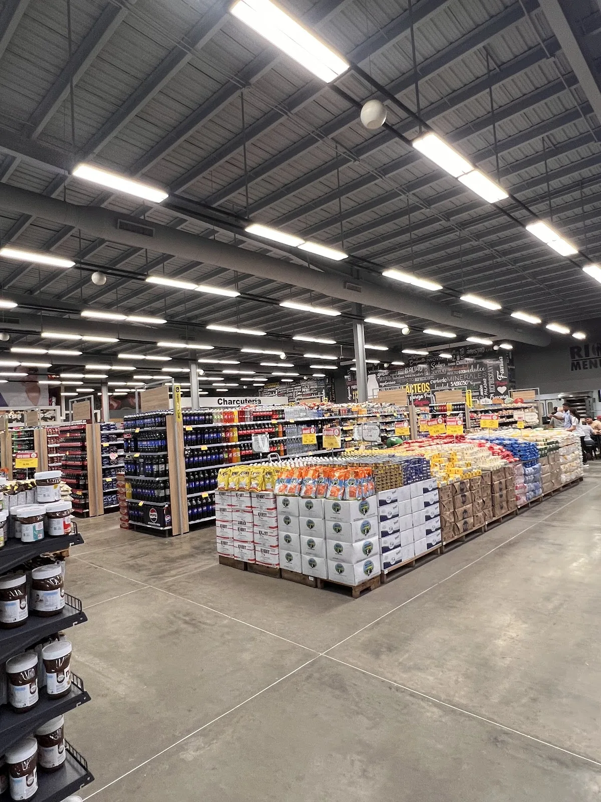 Río Supermarket (Juan Bautista) - Foto 3 | Guía Margarita