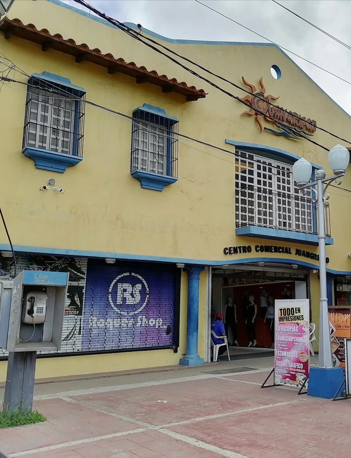 Roques Shop C.A. - Foto 2 | Guía Margarita
