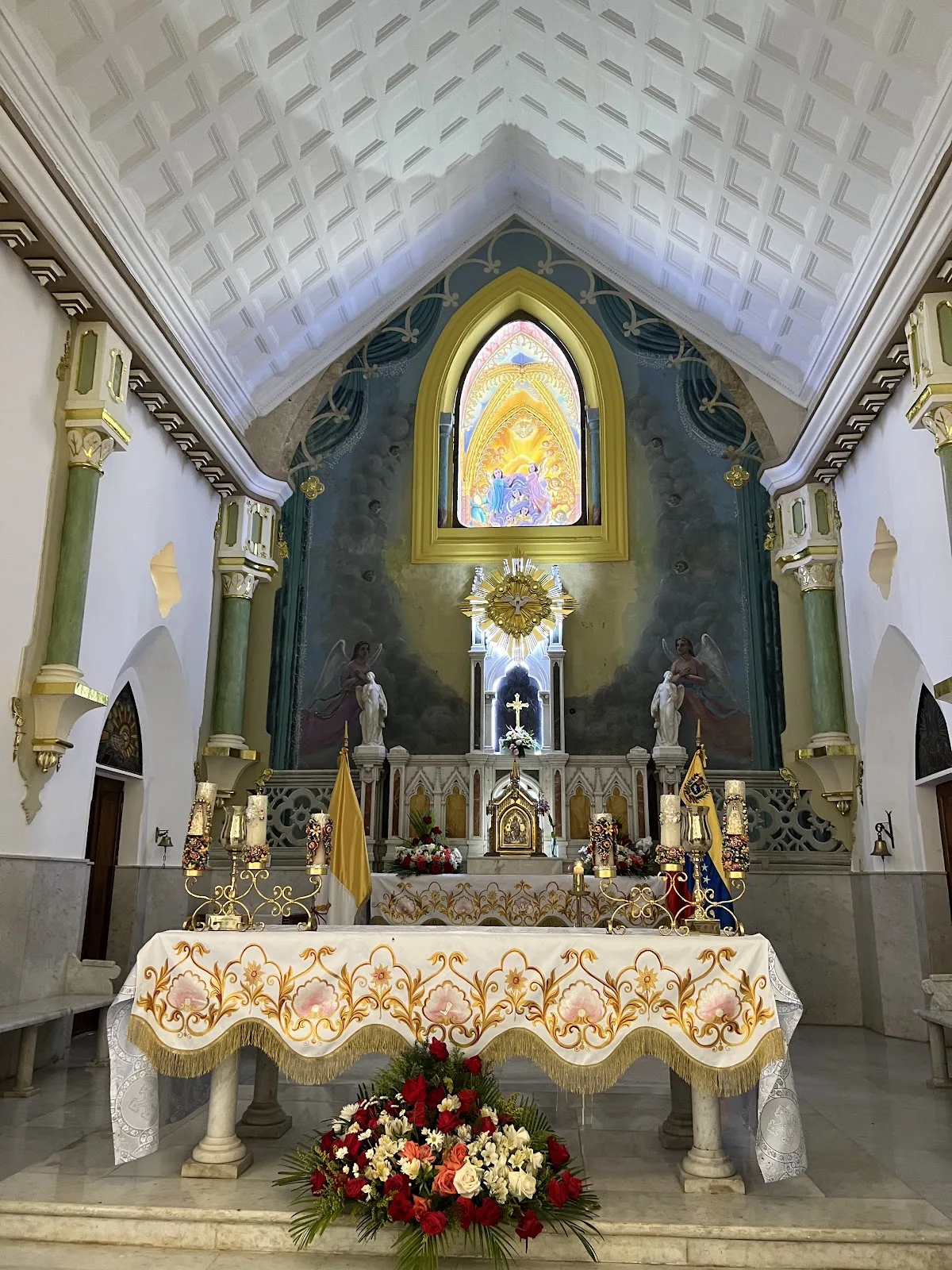 Santuario de la Virgen del Valle, Margarita, Venezuela - Foto 3 | Guía Margarita